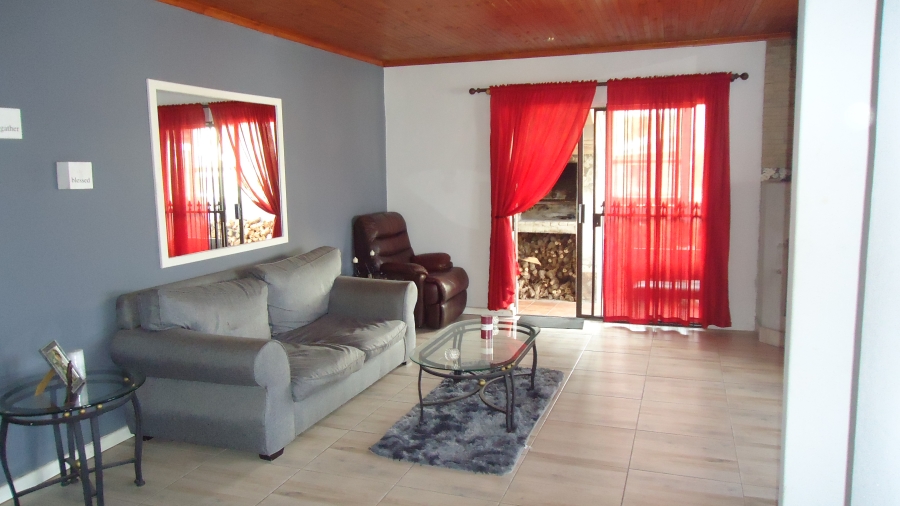 3 Bedroom Property for Sale in Croydon Western Cape